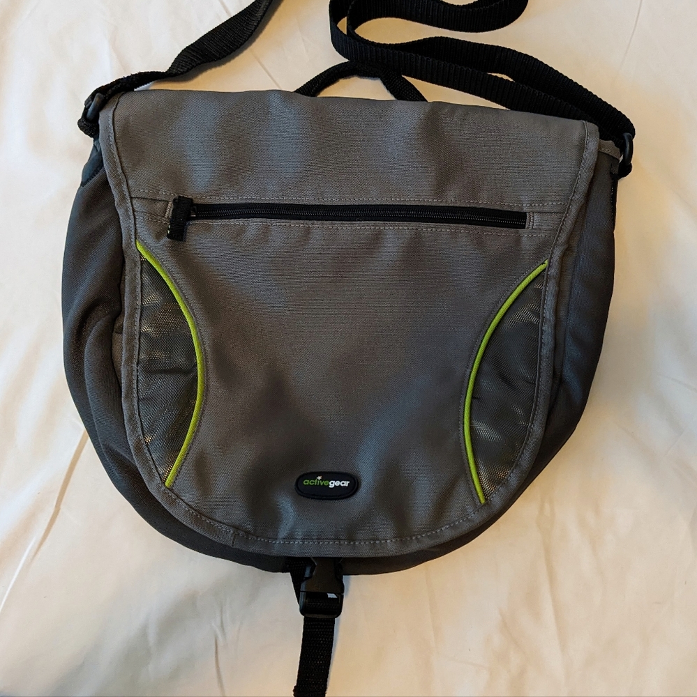Fisher Price Active Gear Gray Messenger Diaper Bag W/Adjustable Strap Unisex